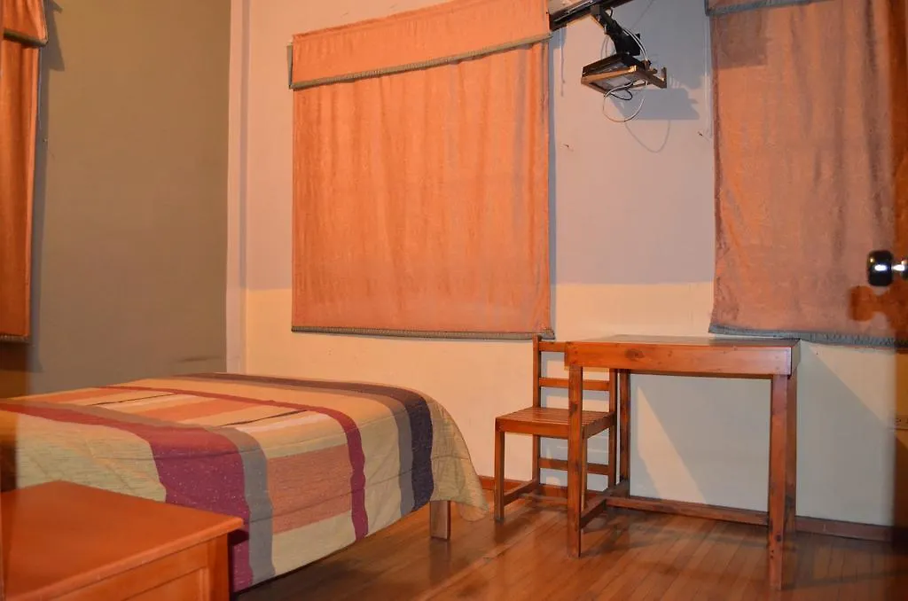 Hostal Casa del Río Albergue Cuenca