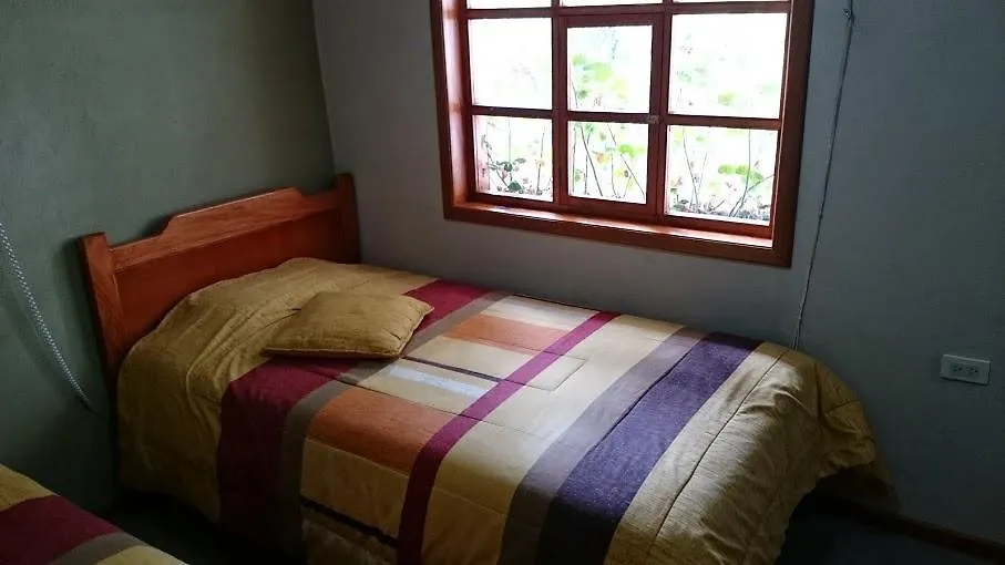 クエンカ Hostal Casa Del Rioホステル 0*,  エクアドル